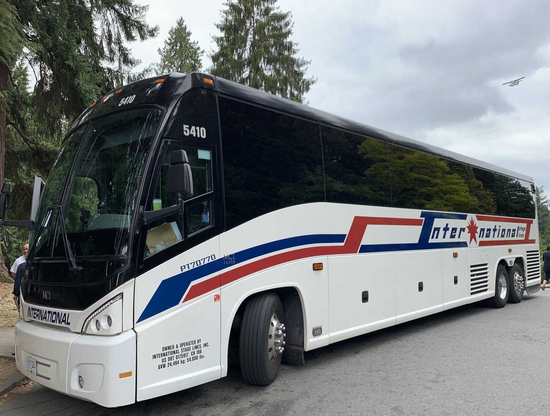 Deluxe motor-coach transportation